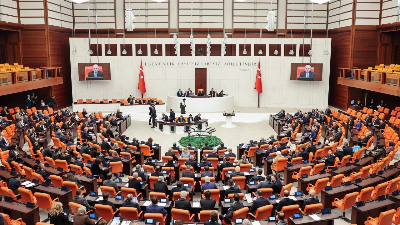 TBMM'de yeni yasama yılı için tadilat çalışmaları başladı