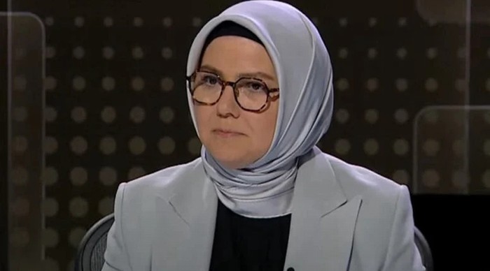 Ayşe Böhürler'den şaşırtan açıklama: "Hakan Bey'e hoş geldiniz diyorum"