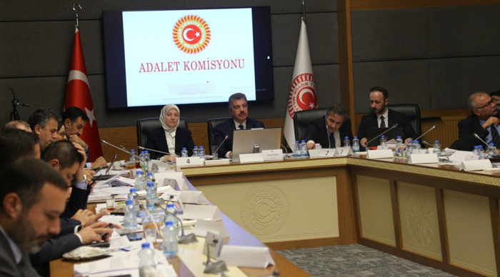 İnfaz düzenlemelerini içeren '11'nci Yargı Paketi' komisyonda kabul edildi