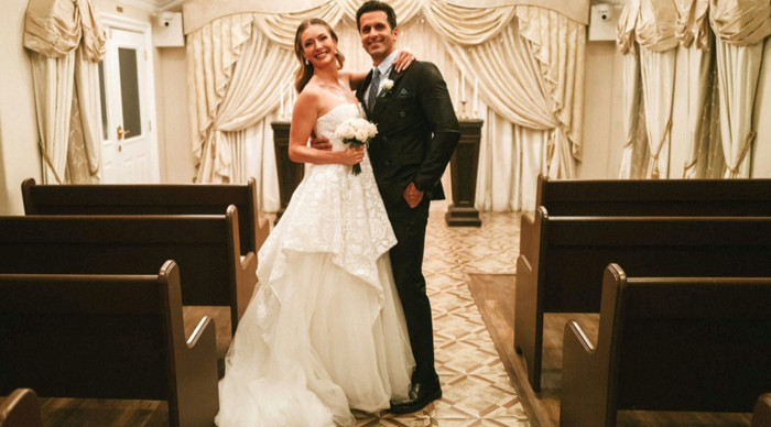 Yasemin Kay Allen ile Erdal Kaya'dan mutluluk pozları