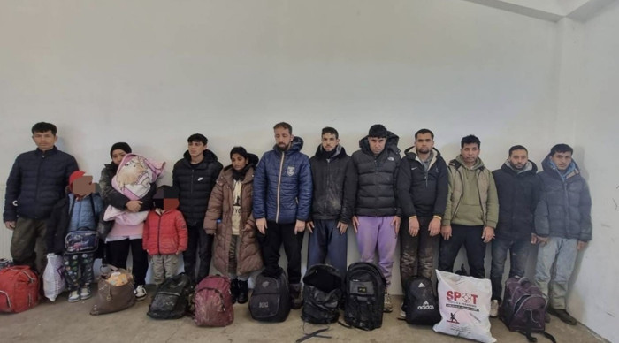 Edirne’de 14 kaçak göçmen yakalandı