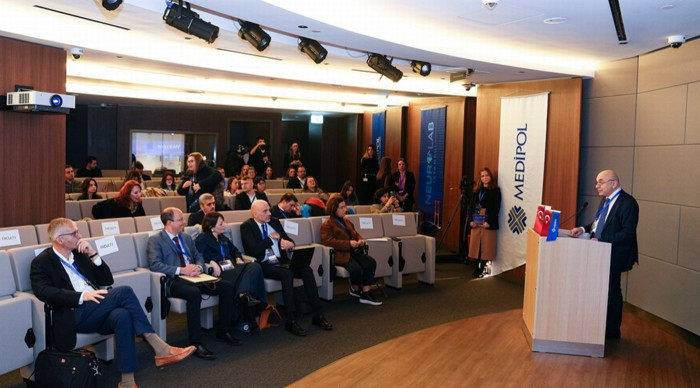 Medipol’den parkinson tedavisinde uluslararası akademik zirve