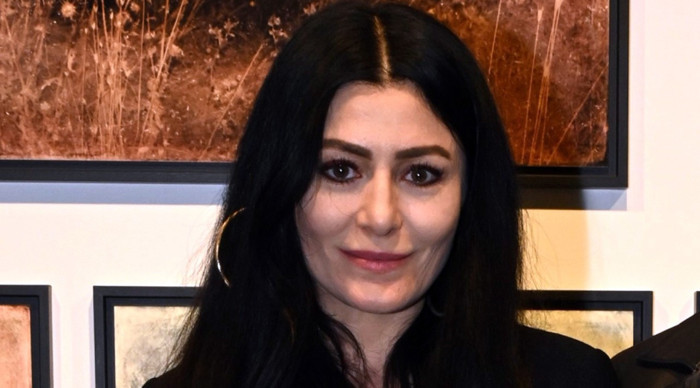 Deniz Çakır: "Kadınlara bir raf ömrü var gibi bakılıyor"