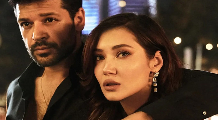 2 gün önce nişan yüzüğü takan Emre Kıvılcım, evlendi!