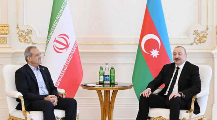 İran Cumhurbaşkanı Pezeşkiyan ile Azerbaycan Cumhurbaşkanı Aliyev görüştü