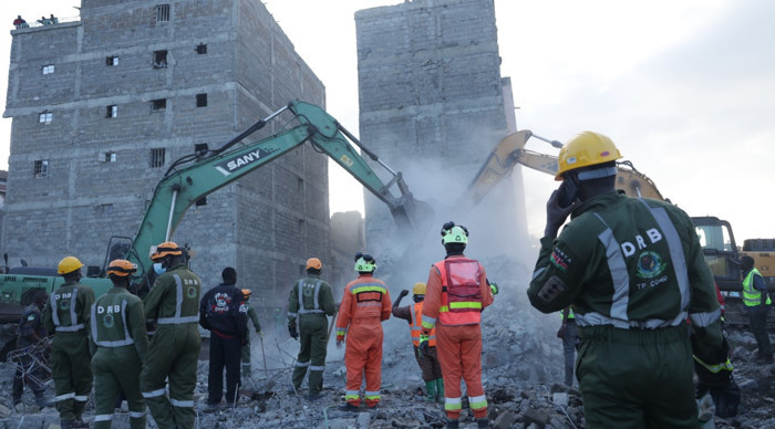 Kenya'da bina çöktü: 4 ölü, 4 yaralı