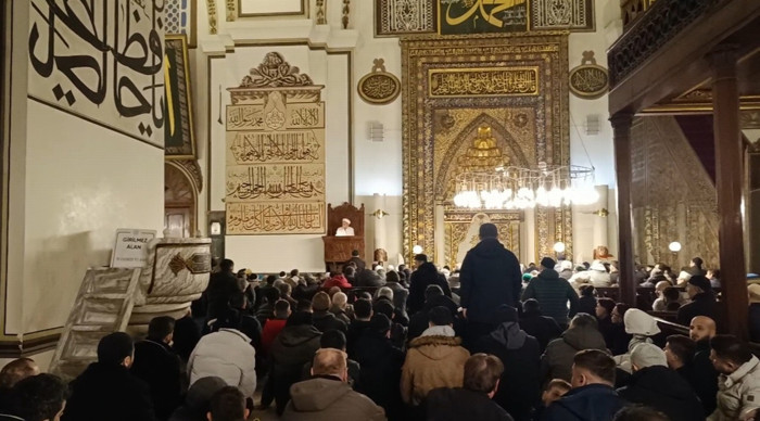 Bursa'da, bayram namazı 626 yıllık Ulu Cami'de kılındı