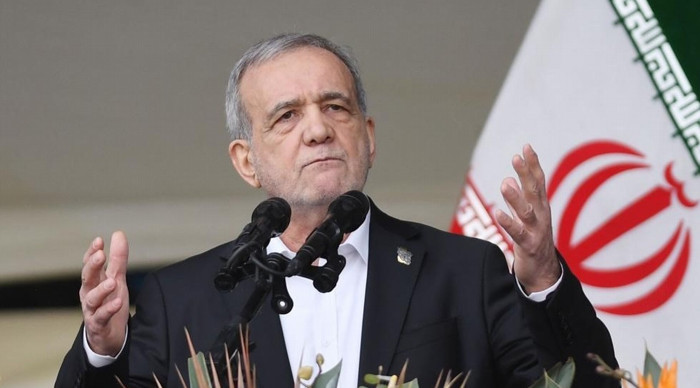 Pezeşkiyan: "Düşman ekonomiyi zedelemeye çalışıyor"