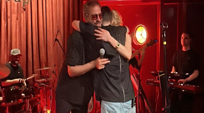 'Veliaht' dizisinin yıldızları sahnede buluştu