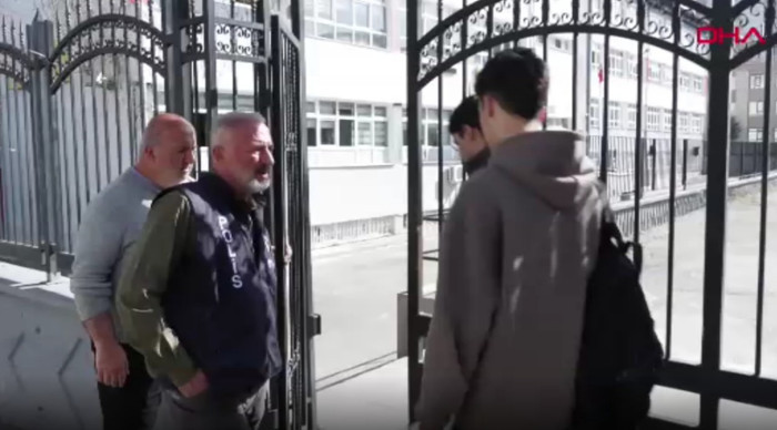 Ankara'da okullardaki güvenlik önlemleri artırıldı