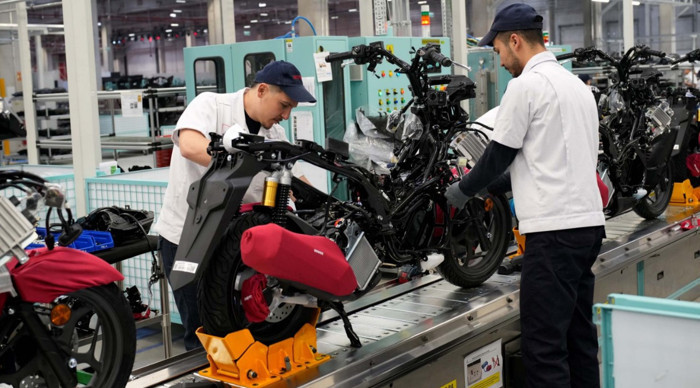 Honda Türkiye, İzmir Aliağa'da motosiklet üretimine başladı