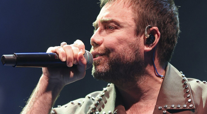 Murat Dalkılıç konserini ileri tarihe aldı