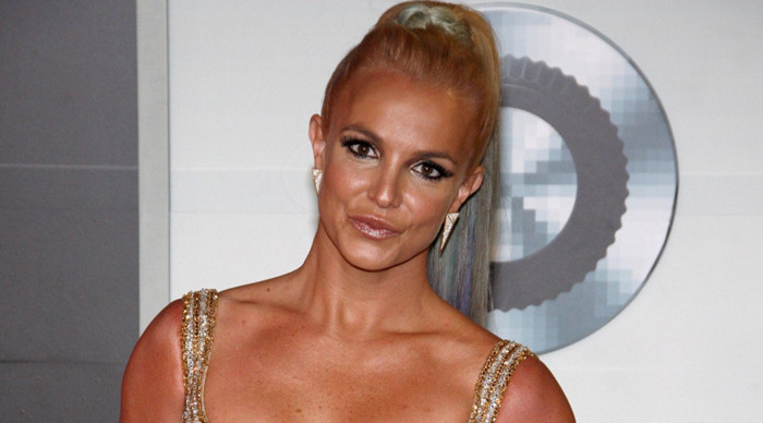 Britney Spears rehabilitasyondan iyileşerek çıktı