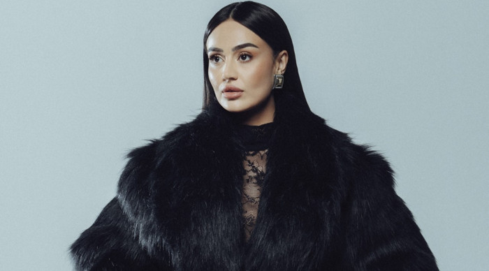 Elif Buse Doğan’dan yeni tekli: 'Yangın Yeri'