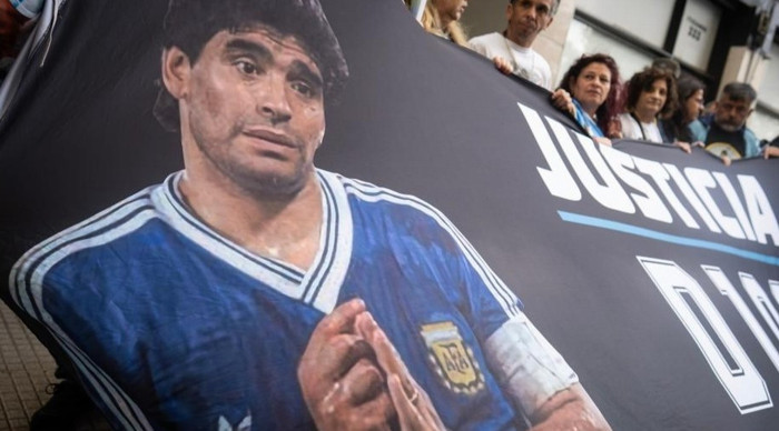 Maradona’nın ölümüne ilişkin yürütülen davada iki doktor hakim karşısına çıktı