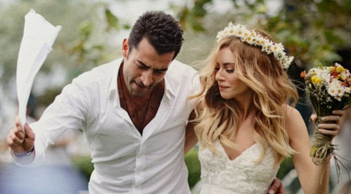 Sinem Kobal ile Kenan İmirzalıoğlu evliliklerinin 10'uncu yılını kutladı