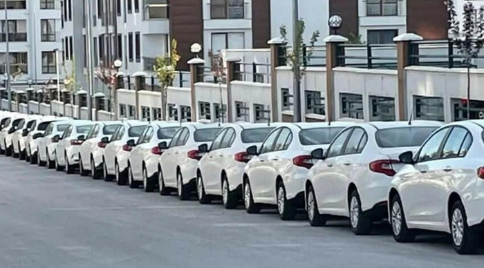 İzmir'de bayram öncesi kiralık araç rezervasyon oranı yüzde 50'ye ulaştı