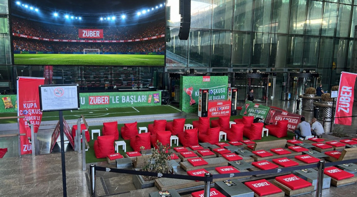 Zorlu Center’da Züber sponsorluğunda milli maç heyecanı