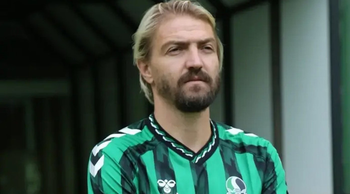 Caner Erkin'in vedası sevenlerini üzdü
