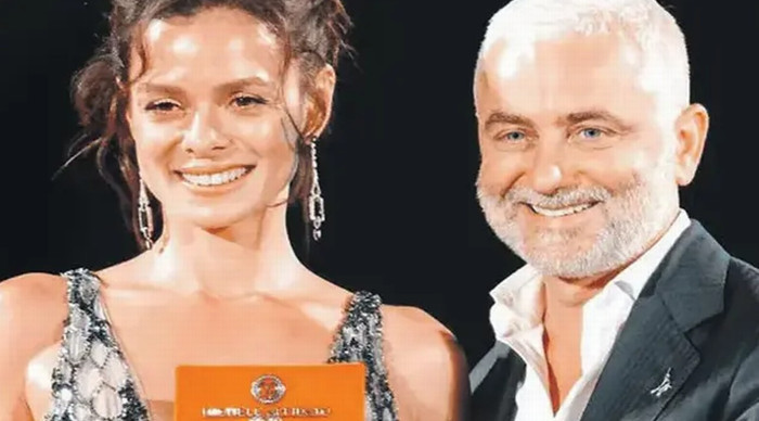 Özge Özpirinçci İtalya’dan ödülle geldi