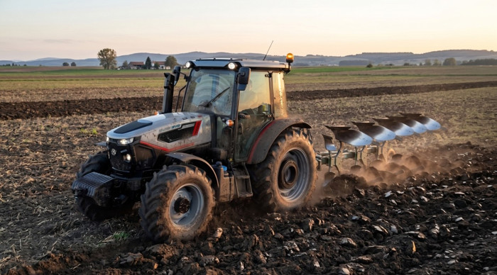 TÜMOSAN, Tractor of the Year 2027 finaline yükseldi
