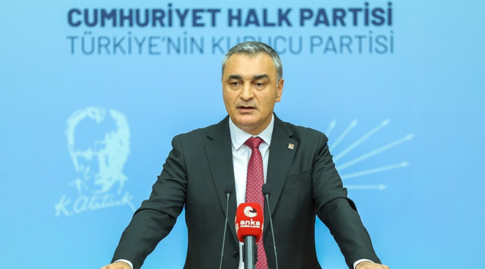 CHP'de 8 il yönetimi görevden alındı, 7 ile yeni il başkanı atandı