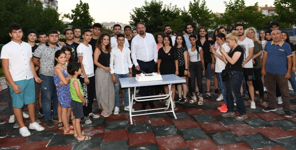 Hayranları Barış Akarsu'yu unutmadı
