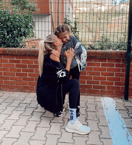 Şeyma Subaşı büyük heyecanını paylaştı! - Resim : 2