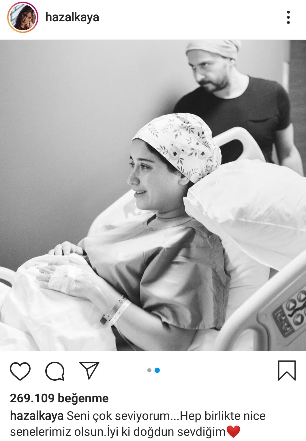 Hazal Kaya son görüntüsüyle şaşırttı