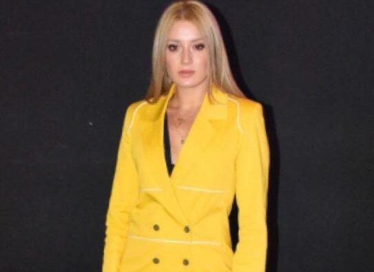 Gizem Karaca'yı yeni imajıyla kimse tanıyamıyor