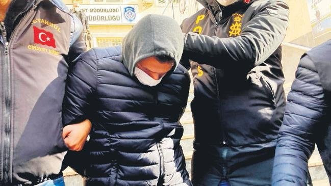 Genç mimara samuray kılıçlı saldırı!