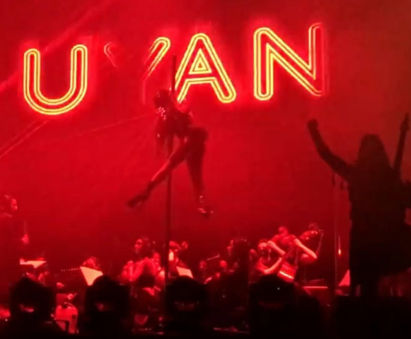 Hayko Cepkin'den Volkswagen Arena'da coşkulu konser - Resim : 2