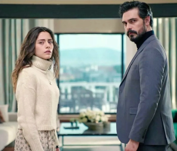 Oyuncu Sıla Türkoğlu 'Emanet'e hıyanet mi etti?