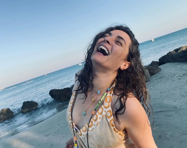 Aslıhan Gürbüz'ün aşk kahkahaları - Resim : 2