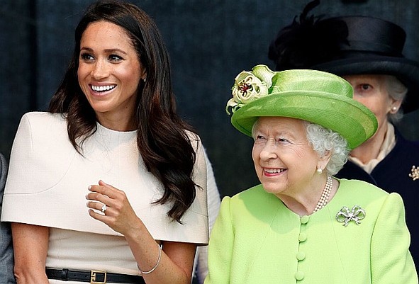 Meghan Markle'ın "Kraliçe Elizabeth tavrı" şaşırttı!