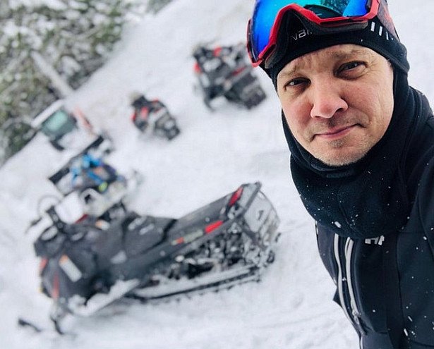 Kaza geçiren ünlü Hollywood aktörü bir ameliyat daha geçirecek - Resim : 3