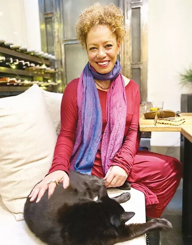 Melis Sökmen: "Beni mecburen duraksatan şeyler oldu" - Resim : 2