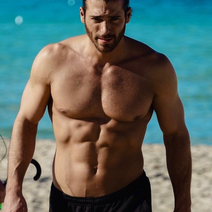 Can Yaman Mısır yolcusu - Resim : 2