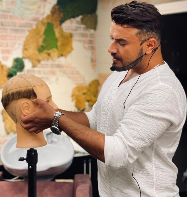 Protez saç uygulamasında 'merdiven altı' uyarısı!