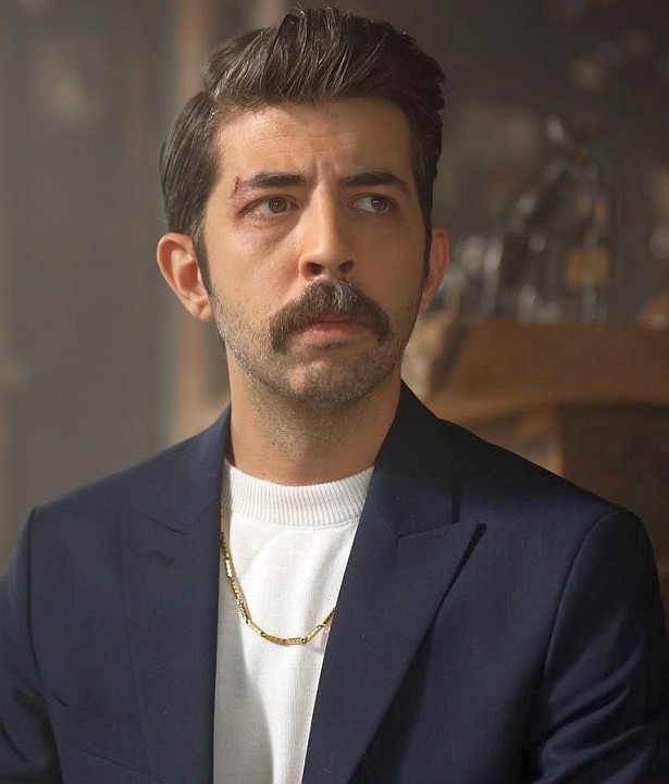 Hande Ataizi "Taş Kağıt Makas"a veda etti - Resim : 2