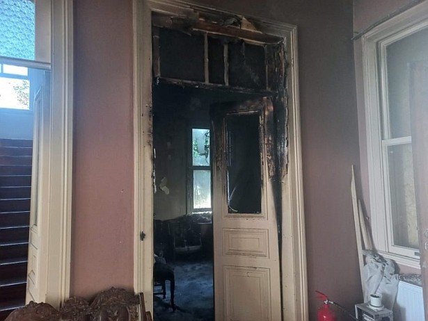 'Şakir Paşa Ailesi' setindeki yangında yapım amiri hayatını kaybetti - Resim : 2