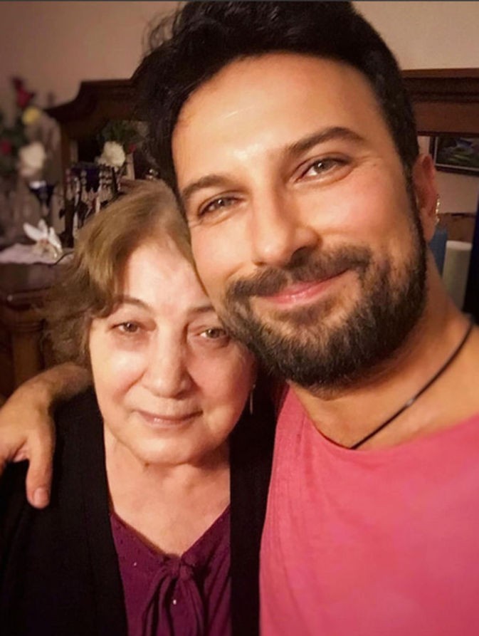 Tarkan dinmeyen acısını paylaştı
