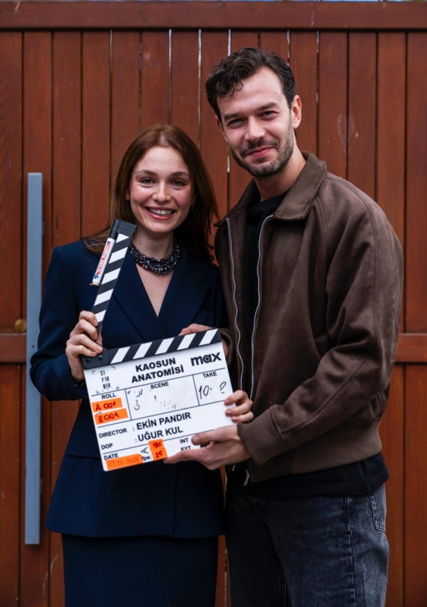 "Kaosun Anatomisi" dizisinin setinden ilk kare geldi