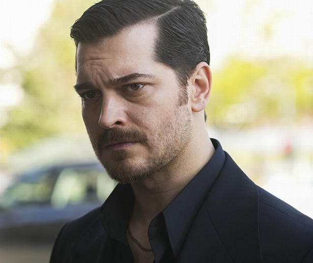 Çağatay Ulusoy sinema filmi çalışmalarına hız verdi