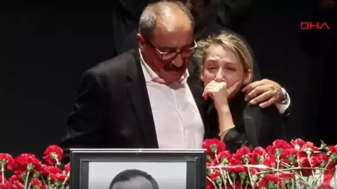 Sırrı Süreyya Önder gözyaşlarıyla uğurlandı