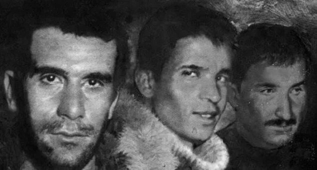 “O mahur beste çalar Müjgan’la ben ağlaşırız”