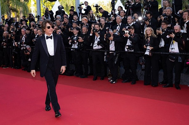 Hande Erçel, Cannes Film Festivali'nde - Resim : 2