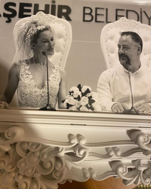 Yıldız Asyalı, neden düğün yapmadığını açıkladı