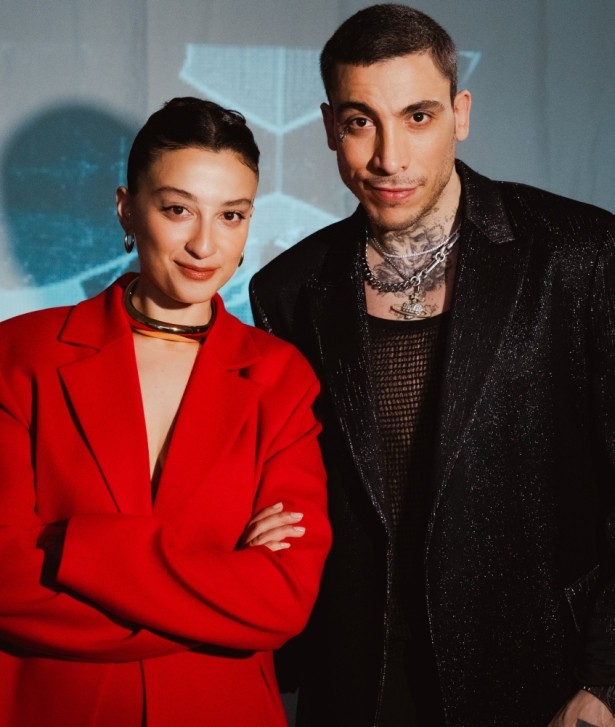 Can Bonomo ve Melike Şahin 'Tükeniyor Ömrüm'de buluştu
