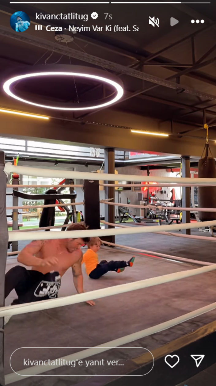 Kıvanç Tatlıtuğ ve Kurt Efe, spor salonunda - Resim : 2